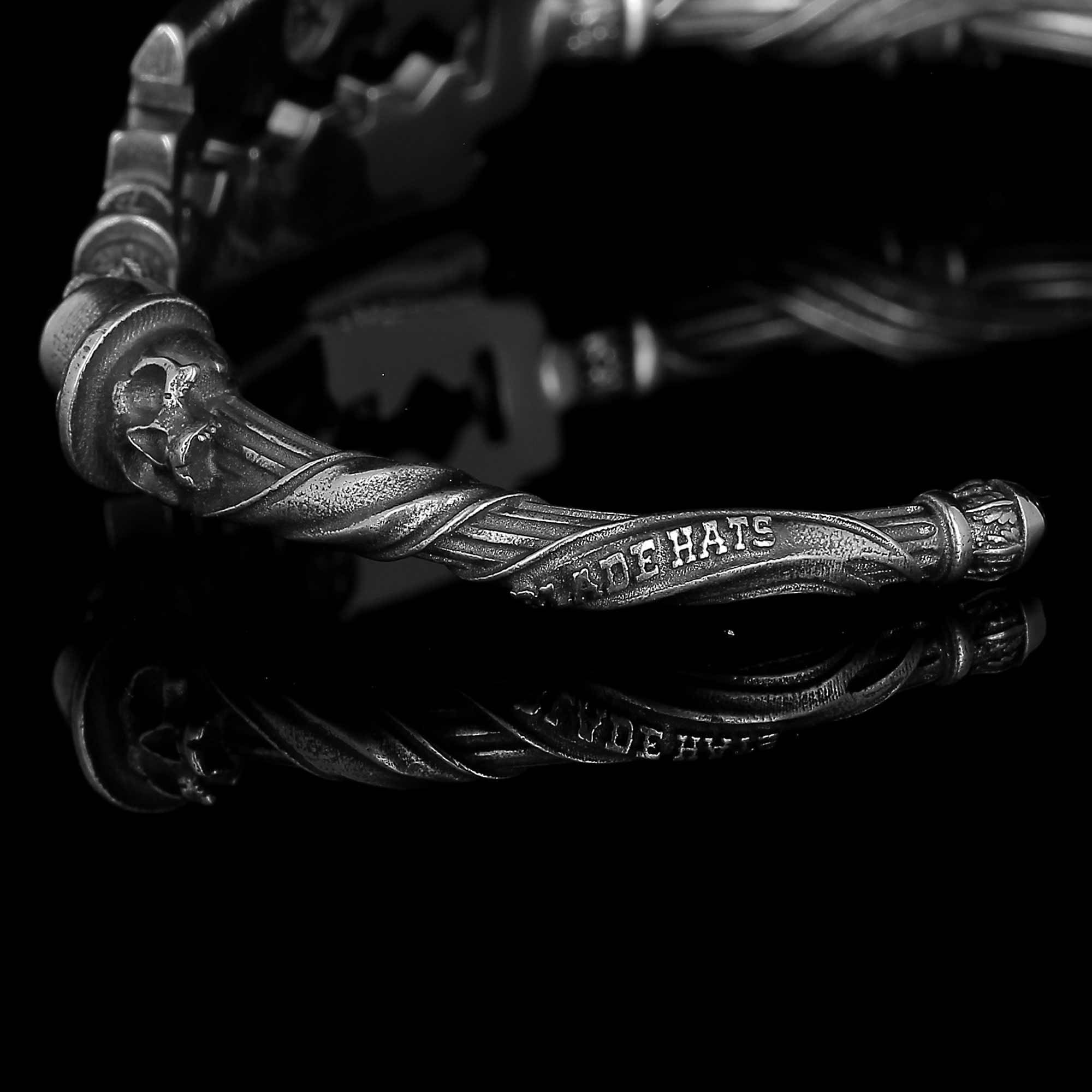 Mad Hatter 925 Sterling Silber Armreif | Blade Hats X Flibustier Limitierte Auflage