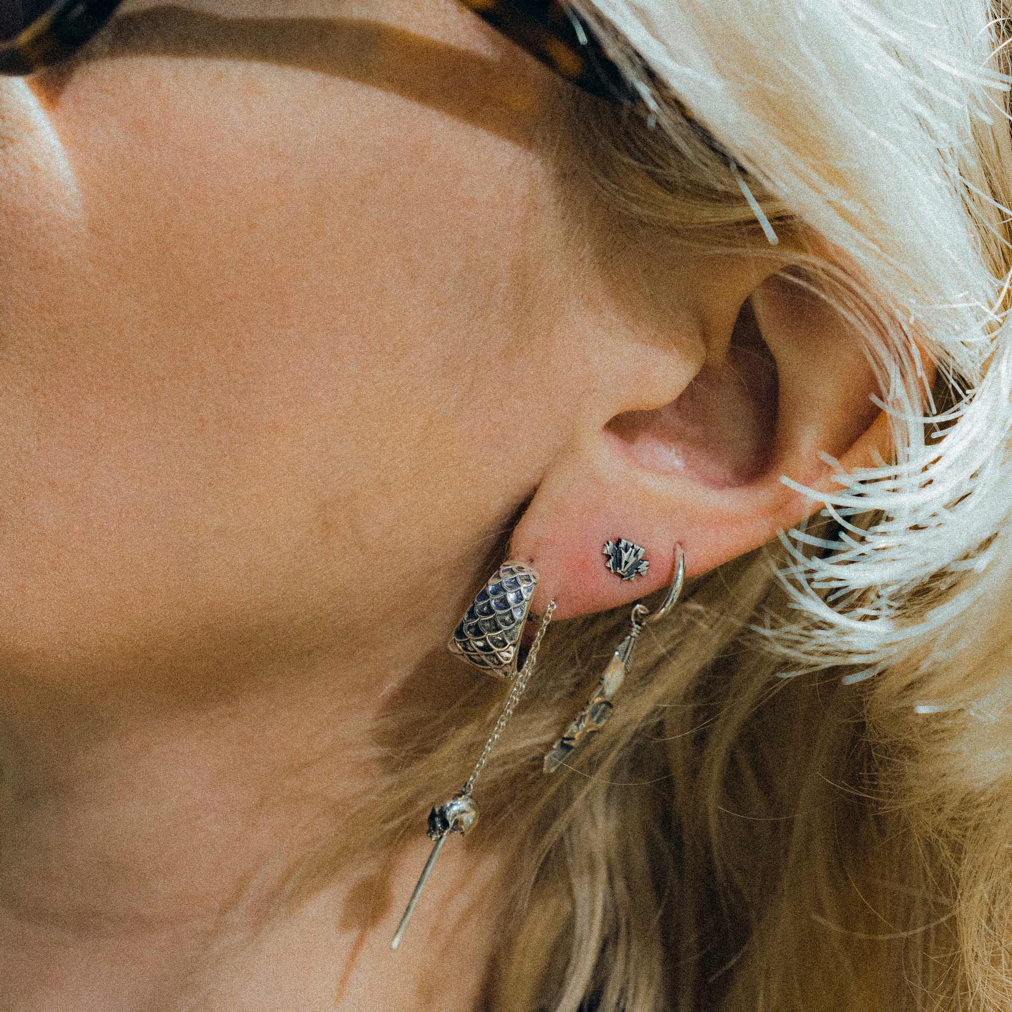 Plume de Maat - Boucle d'oreille en argent