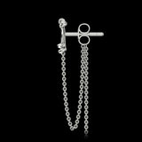 Emeraldas | Boucle d'oreille crossbones avec chaîne pendante