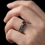 Dunkler Krone | Silberner und roter rubin Zirkonia-Ring