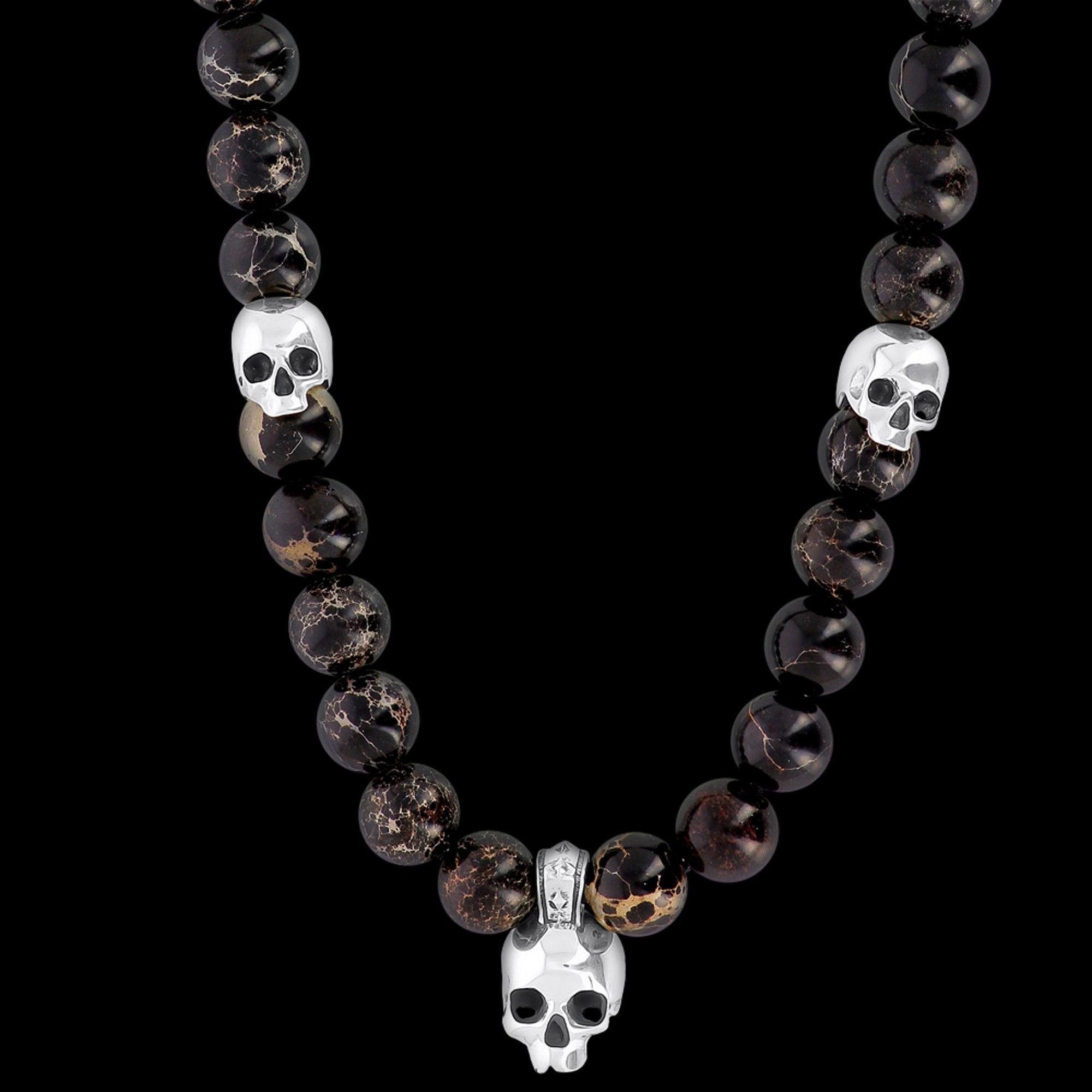 In Nomine Patris - Halskette aus Halbedelsteinen und silbernen Totenköpfen