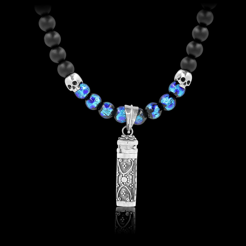 Leucosia - Gemstones necklace, Hotaru pearls and Sterling silver skulls