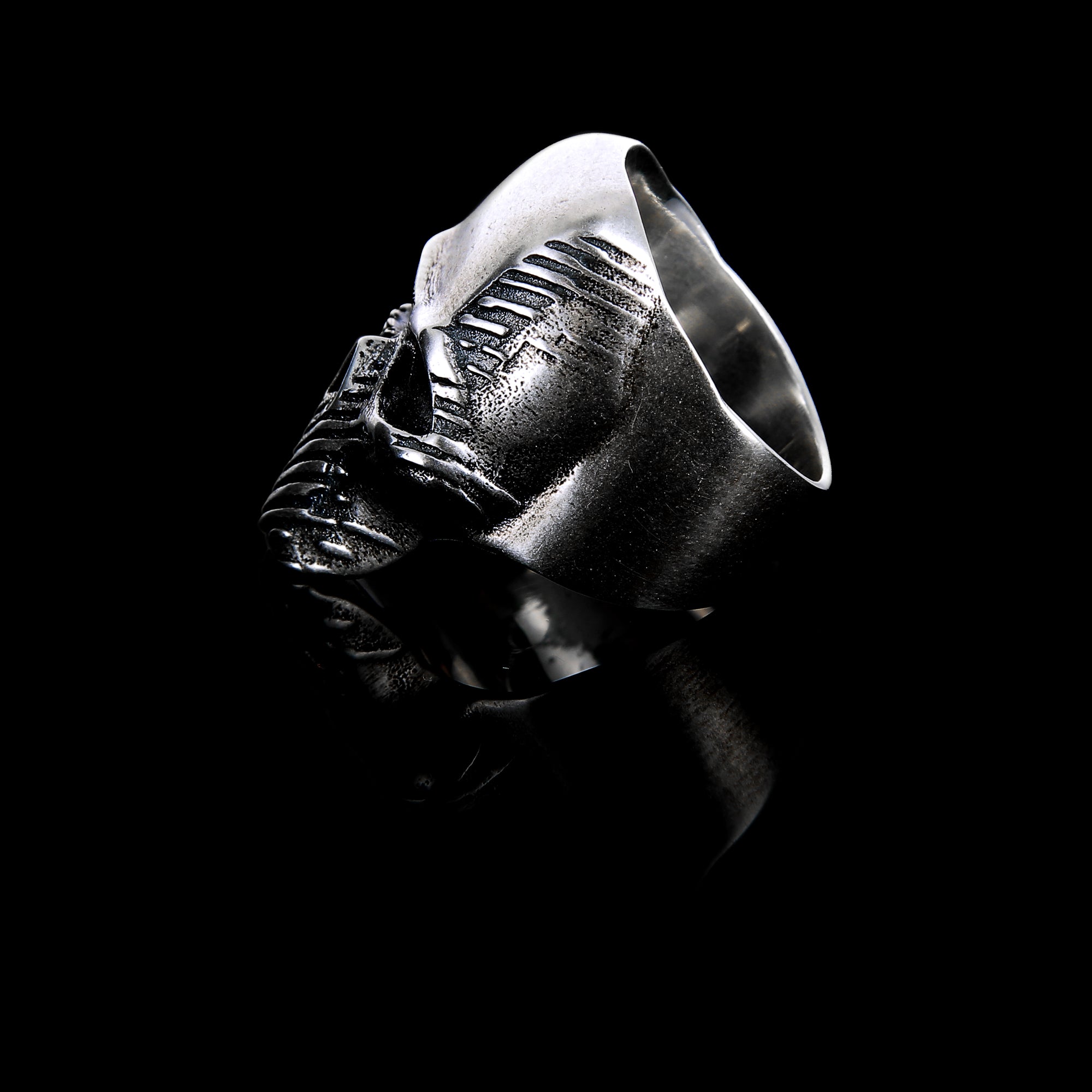We are Ghosts - Officially licensed Ghost Recon Breakpoint limited edition skull ring
