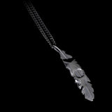 Pendentif avec chaîne | La Plume de Maat Black edition