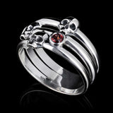 Bague Eternity en argent 925, vue de profil montrant le poinçon Flibustier Paris et le titre 925