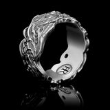 Tsunami | Ring aus 925er Sterlingsilber mit im Labor geschliffenem Saphir
