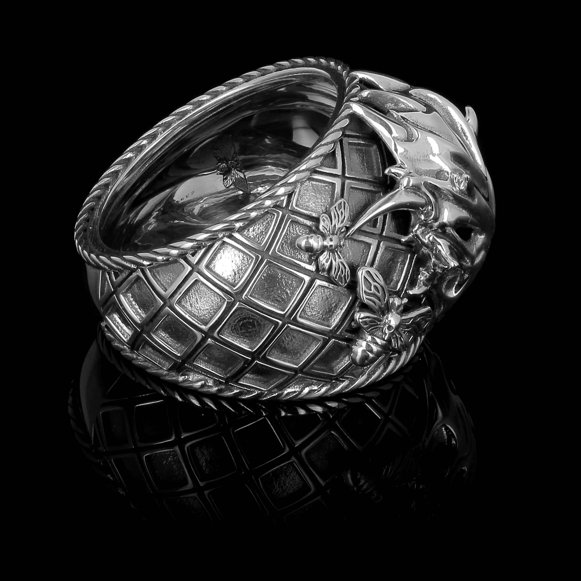 Landmvrks x Flibustier – Der Kreaturenring