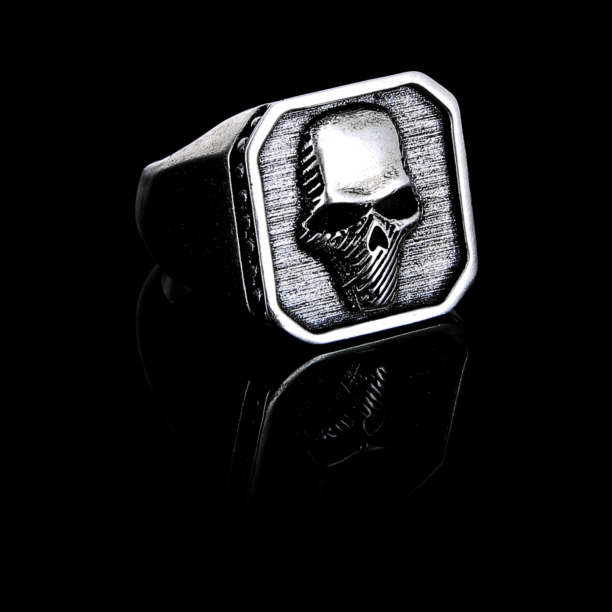 Ghost Signet - Officially licensed Ghost Recon Breakpoint limited edition signet ring